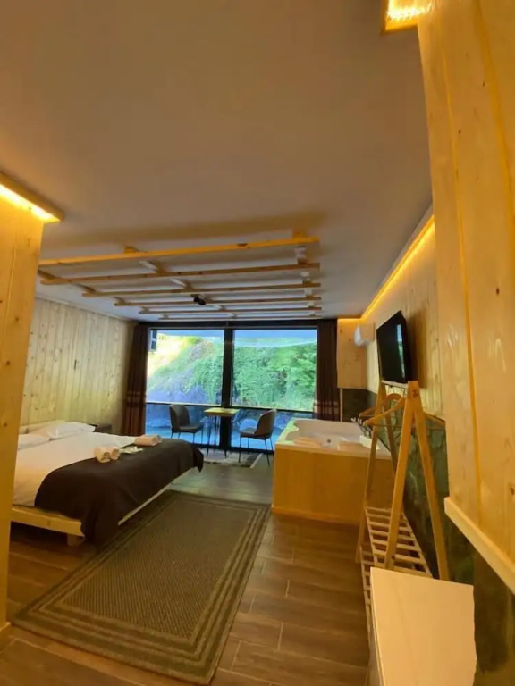 Dogal Suit Bungalov