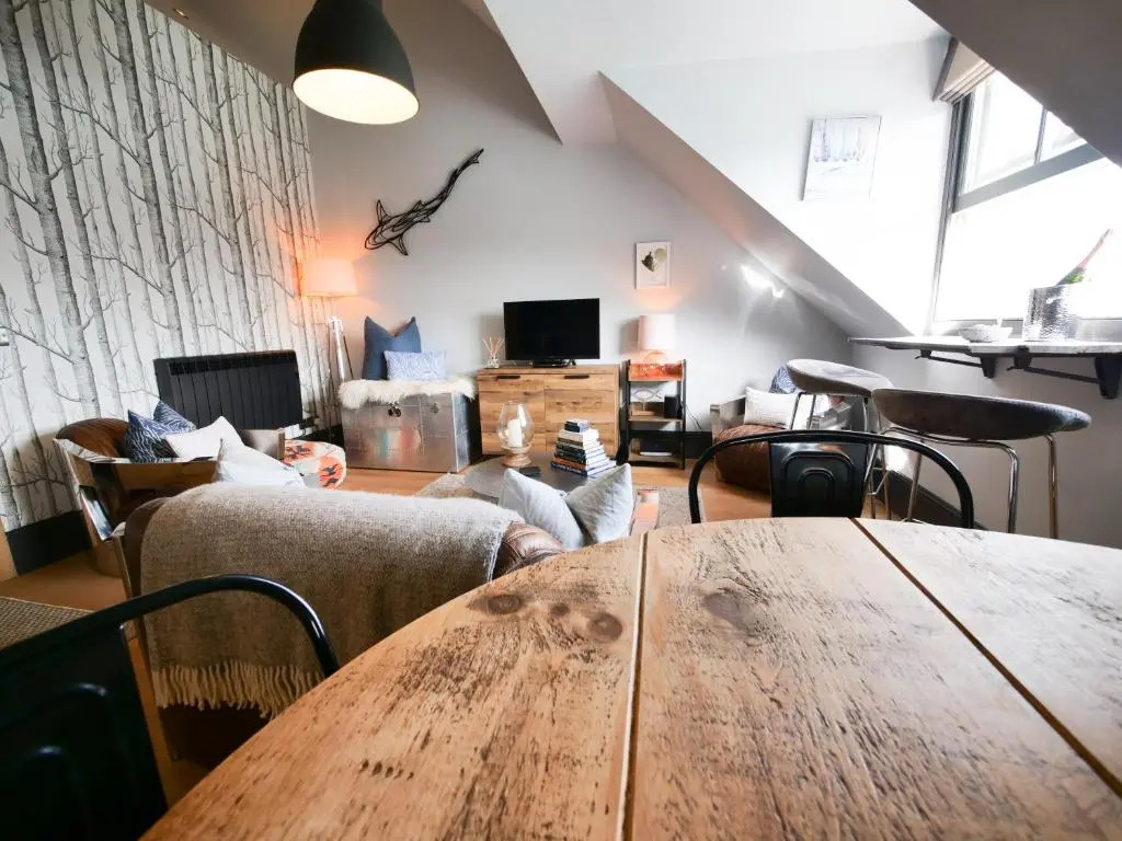 Padstow Escapes - Pajar Luxury Penthouse Apartment