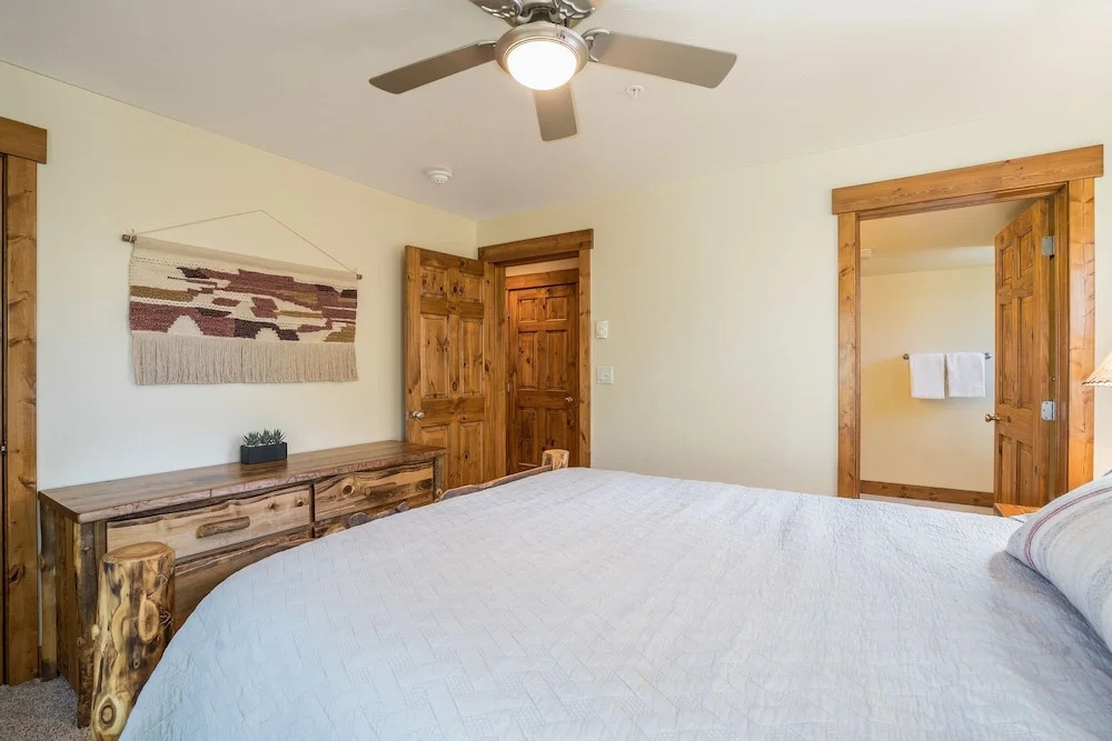 The Pines 202 2 Bedroom Condo by RedAwning