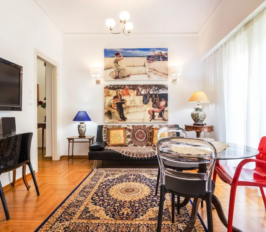 Retro Chic Apartment - Syntagma Square