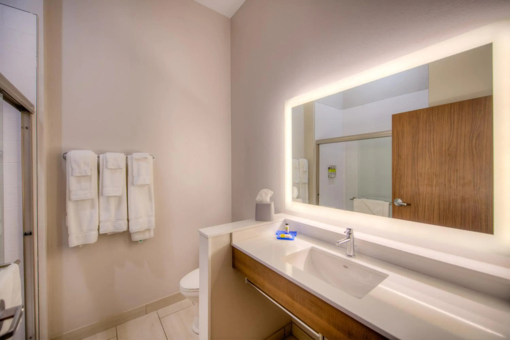 Holiday Inn Express & Suites - Remington by IHG