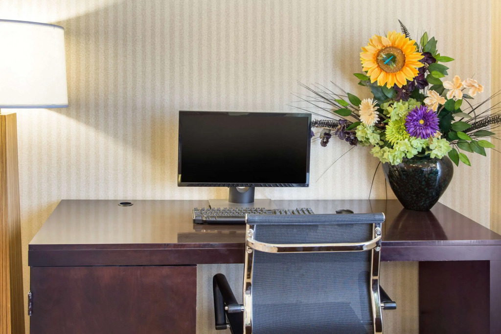 Sleep Inn & Suites Bakersfield North
