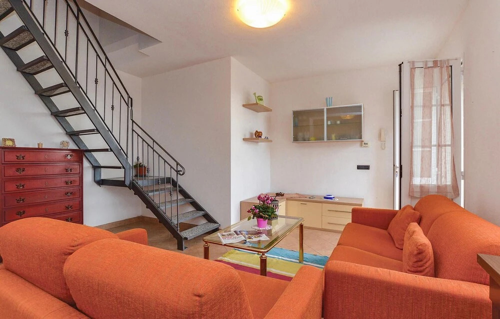 Nice Apartment in Localita´bracco With 3 Bedrooms and Wifi