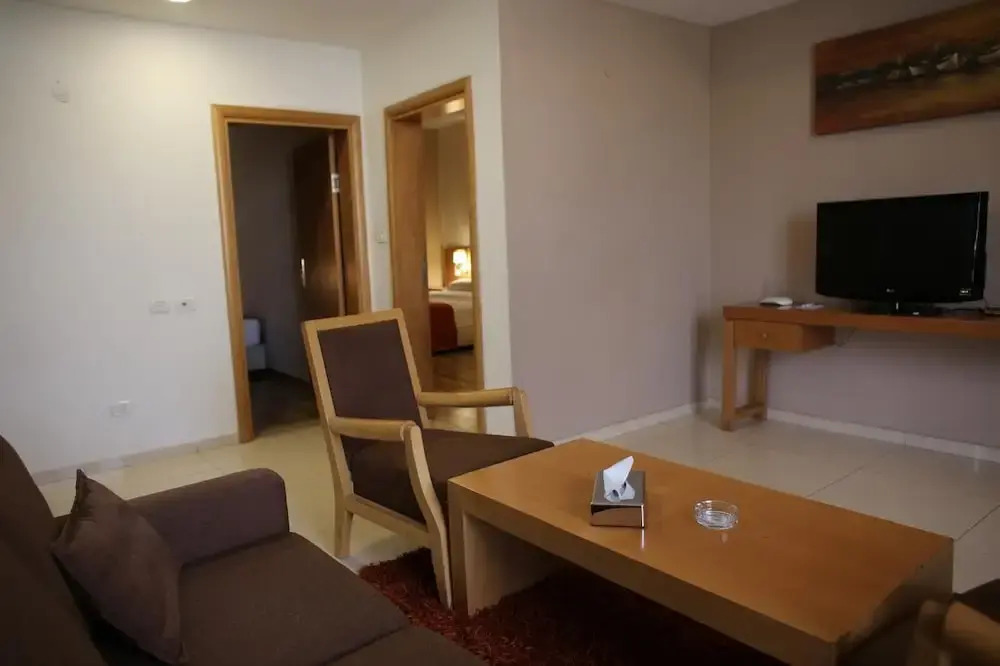 Caesar Hotel Ramallah