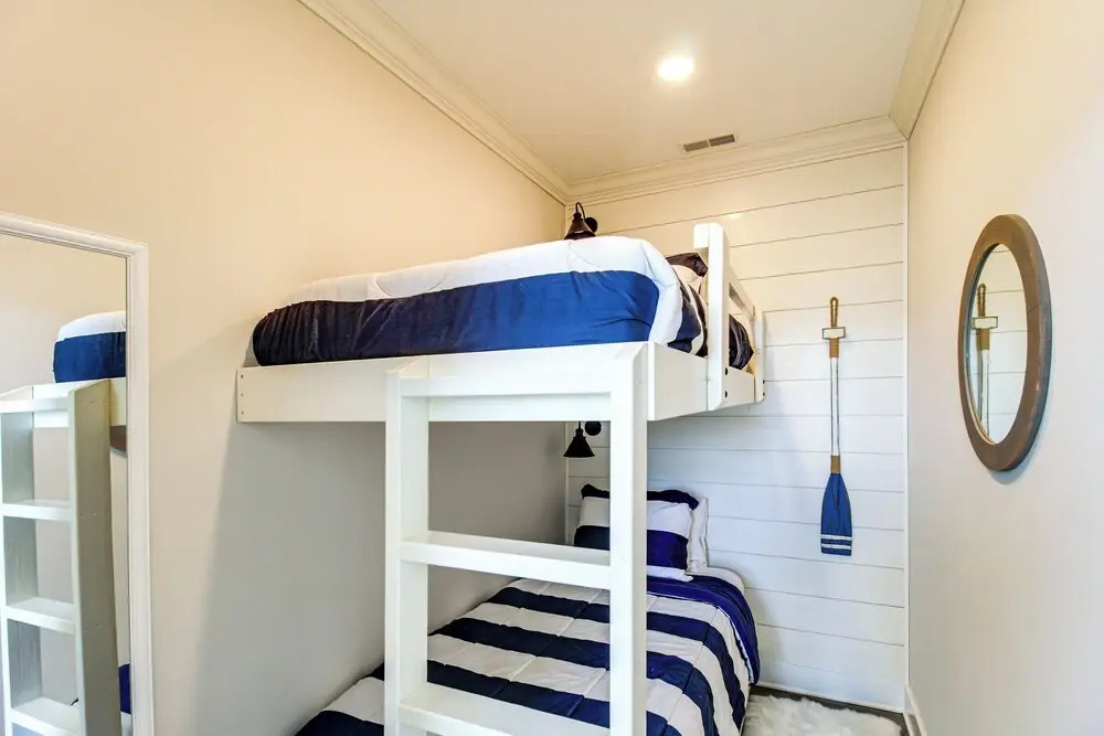 Shoreside Getaway on Tims Ford Lake w/ Pool Access