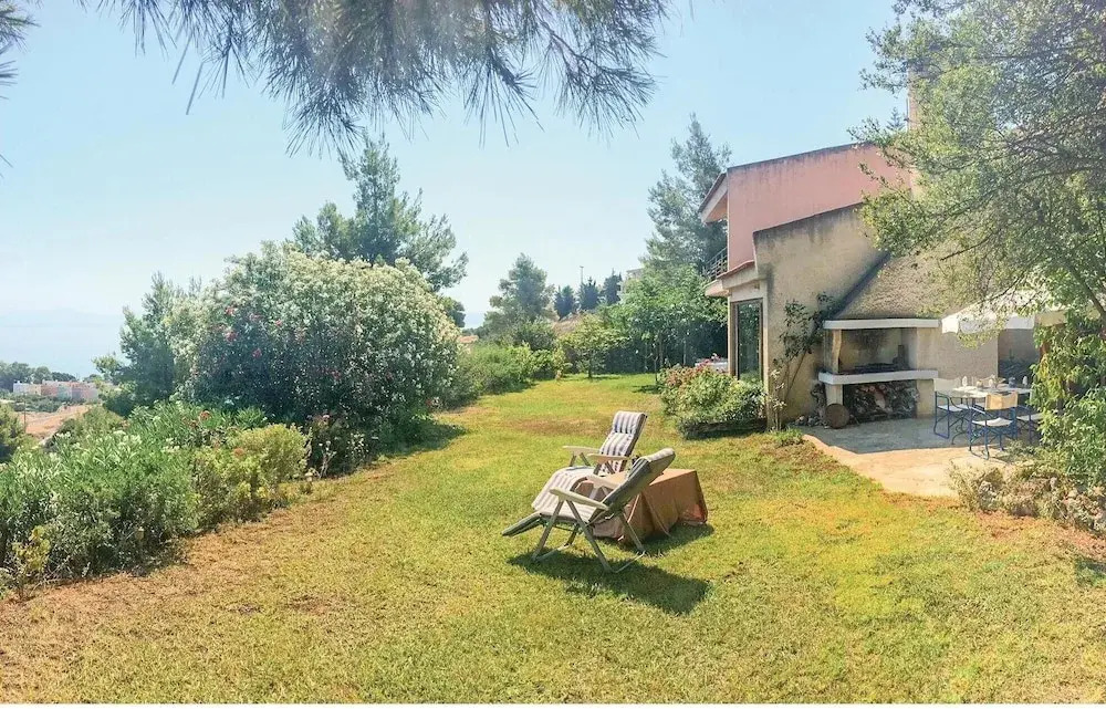 Gorgeous Home In Melissi Xylokastro With House Sea View