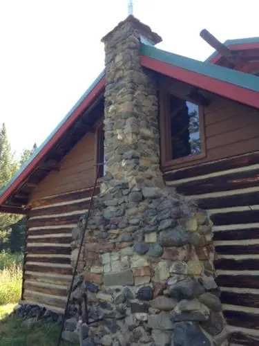 Creekside Cabin