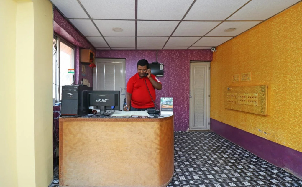 Srijan Guest House By OYO Rooms