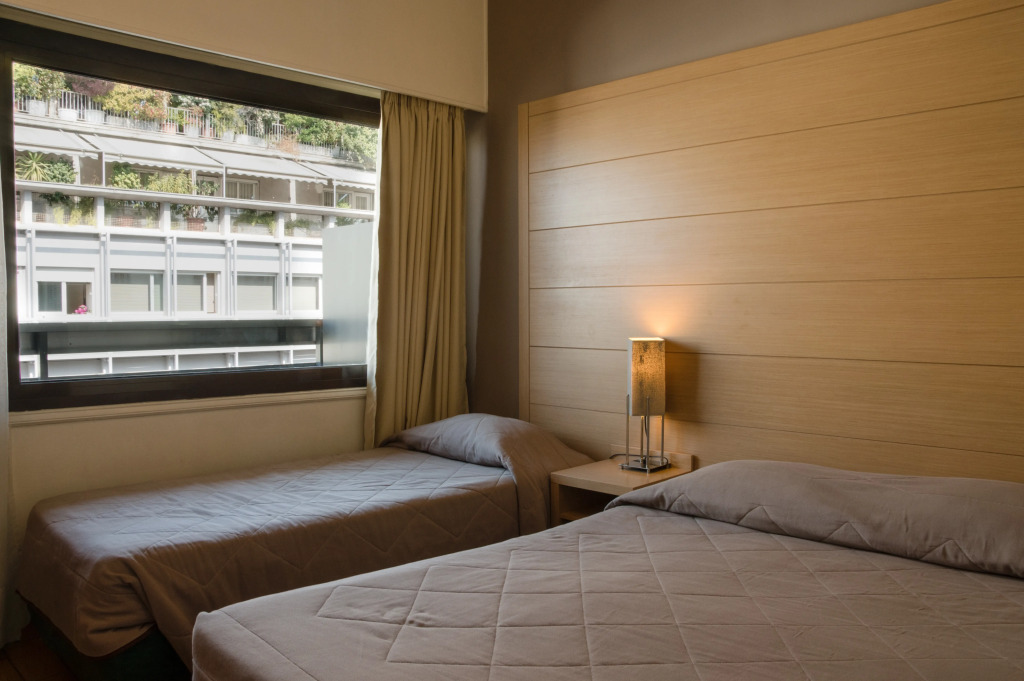 Parnon Hotel