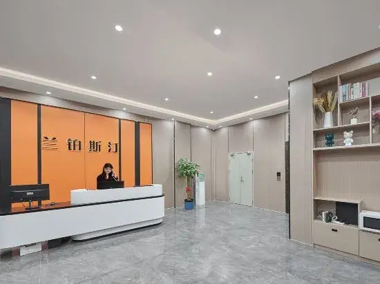 Lans Tine Hotel