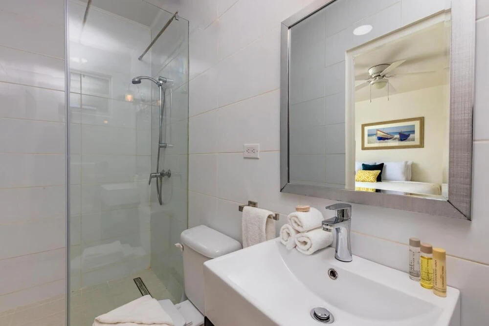 Outstanding Oasis 7BR 7BA Villa With Private Pool