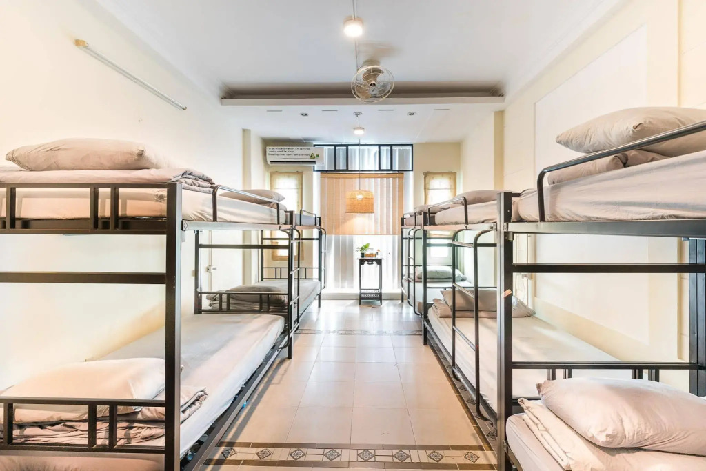 Vitamin Smiles Hostel