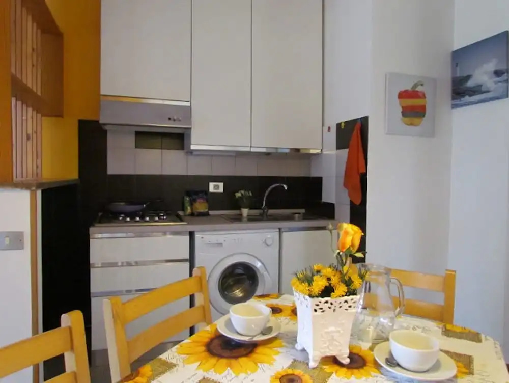 Colorful Apartment With Patio