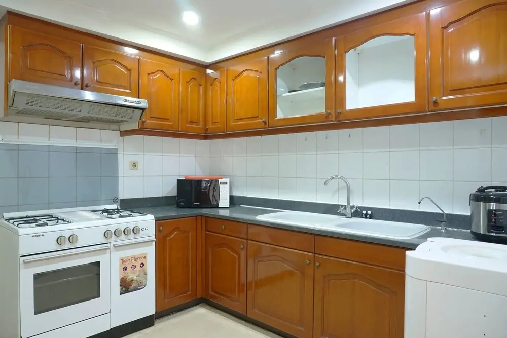 Modern and Spacious 2BR at Kusuma Chandra Apartment By Travelio