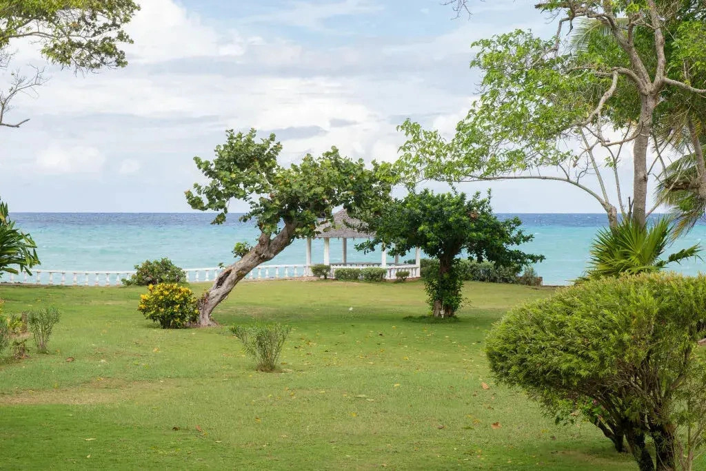 6 BR Villa - Ocho Rios