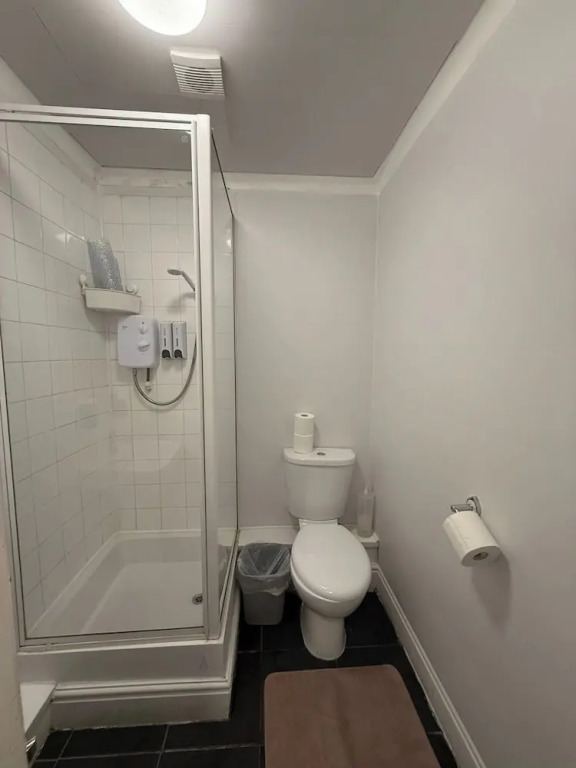 Blackpool - Apartment - Sleeps 6- Coastal Stay