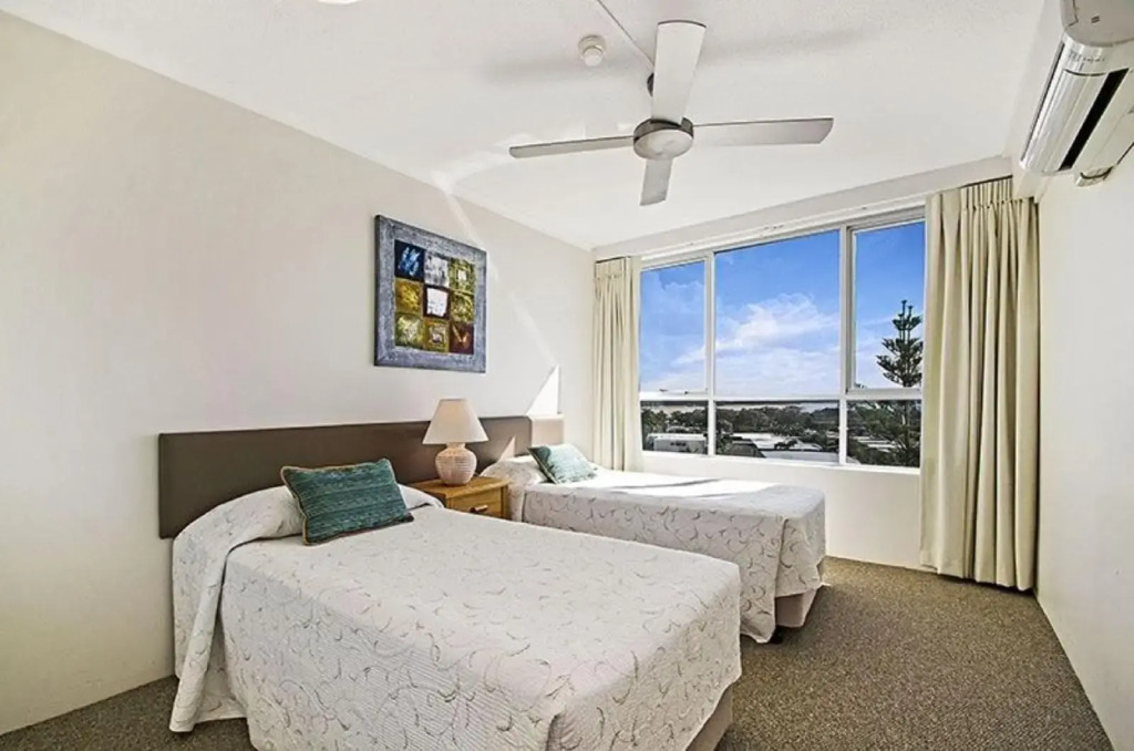 Chateau Royale Beach Resort Maroochydore Sunshine Coast