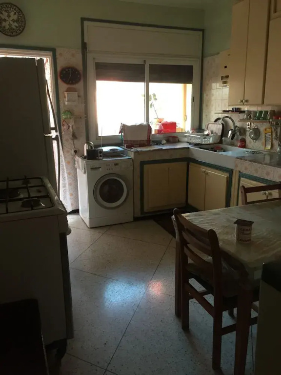 Property located in a quiet area close to the train station and town