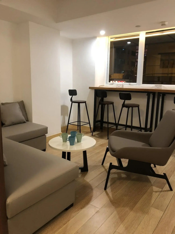 Homy Residence