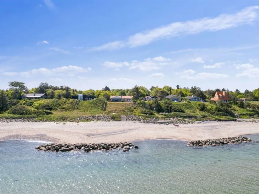 "Taimi" - 40m from the sea in Sealand