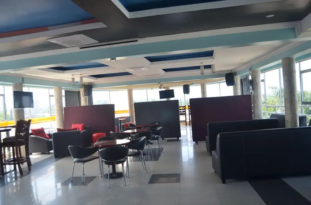 Double View Hotel
