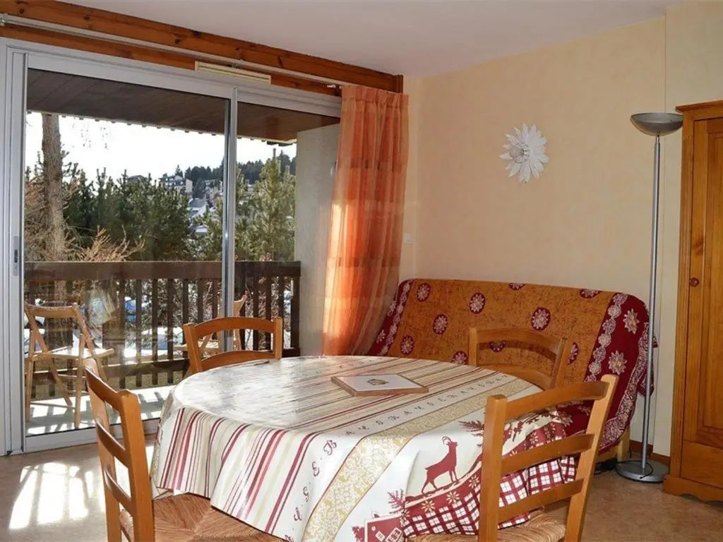 Appartement Bolquère-Pyrénées 2000, 2 pièces, 6 personnes - FR-1-592-17