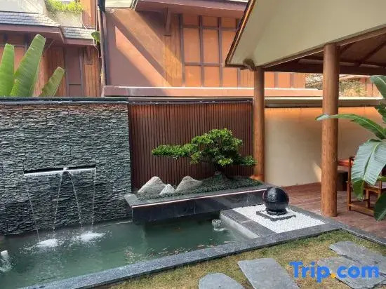 Miumiu · Vacation Apartment (Dai Ethnic Ancient Town)