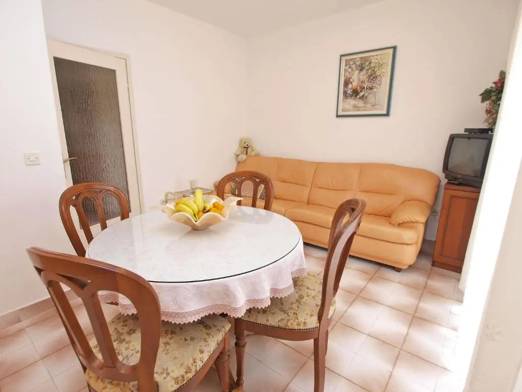 Apartments Rocka 1195