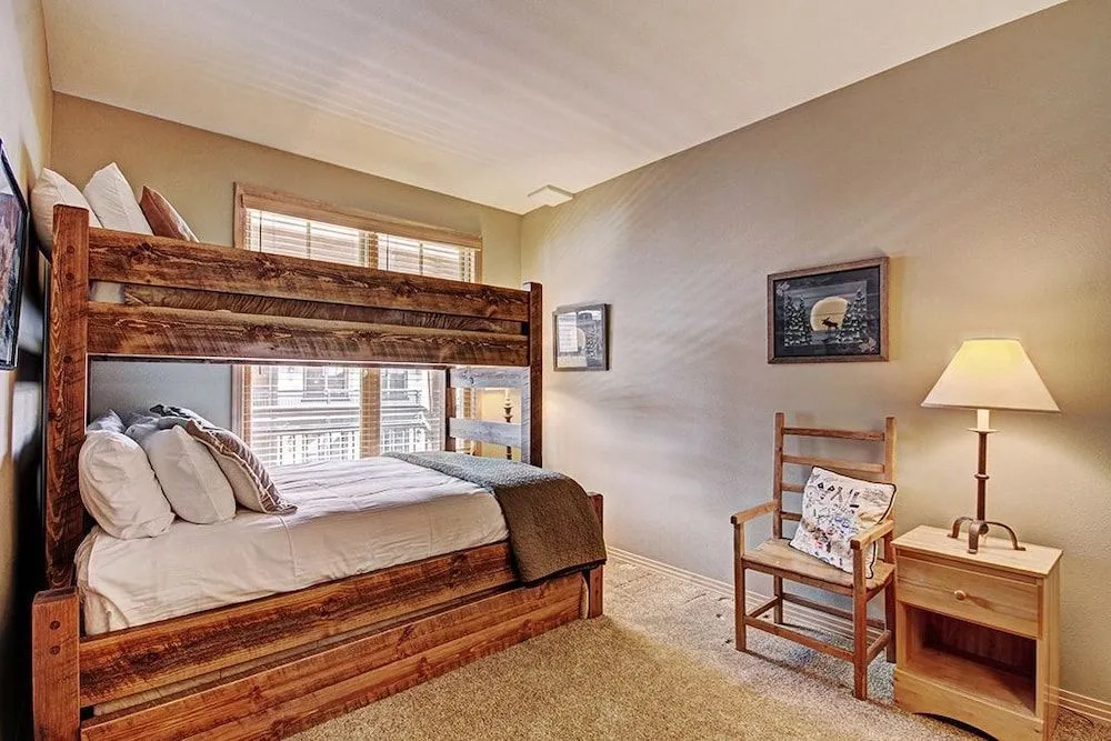 Corral 306E