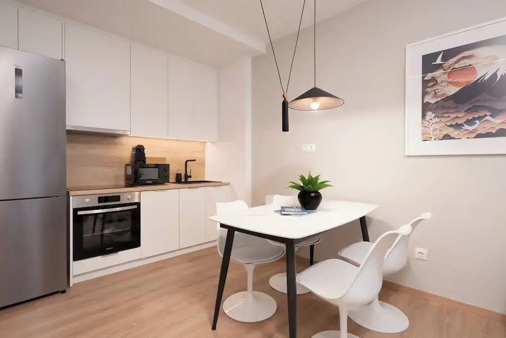 Kosmos Luxury Residences
