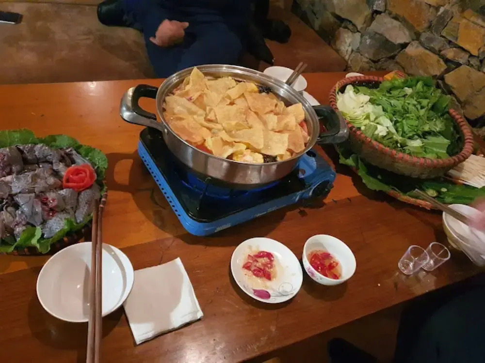 Long Cổ Trấn Homestay