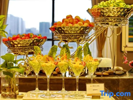 Yibin Celebrity City Hotel