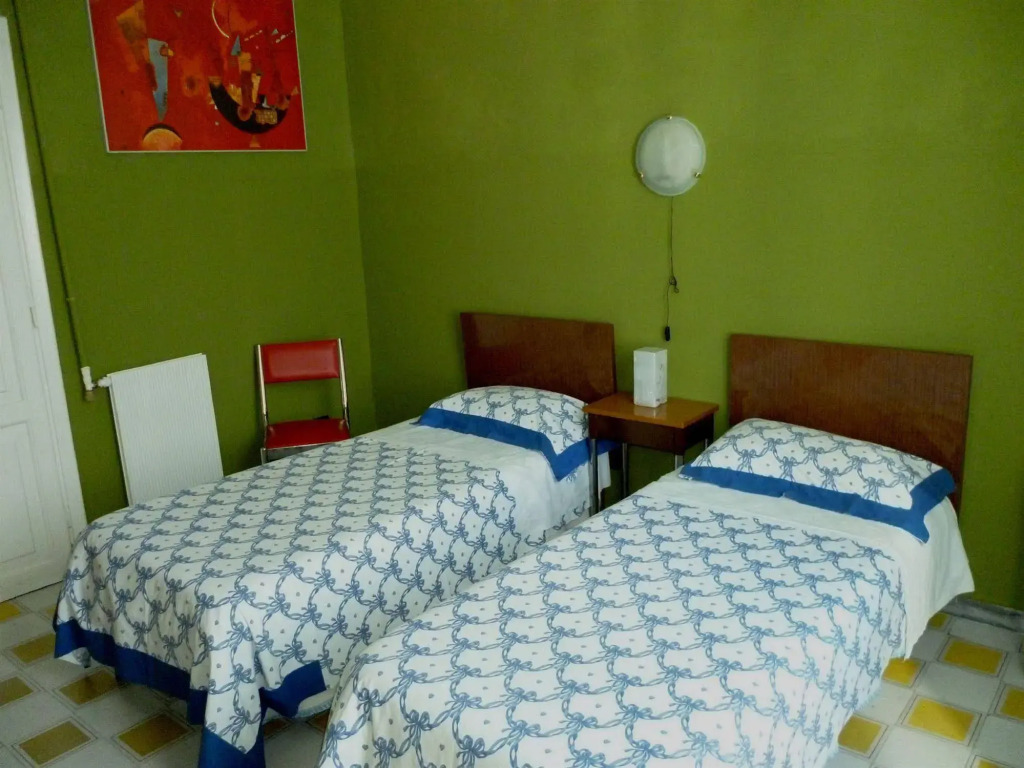 Hotel Giamaica for Girls & Ladies Only