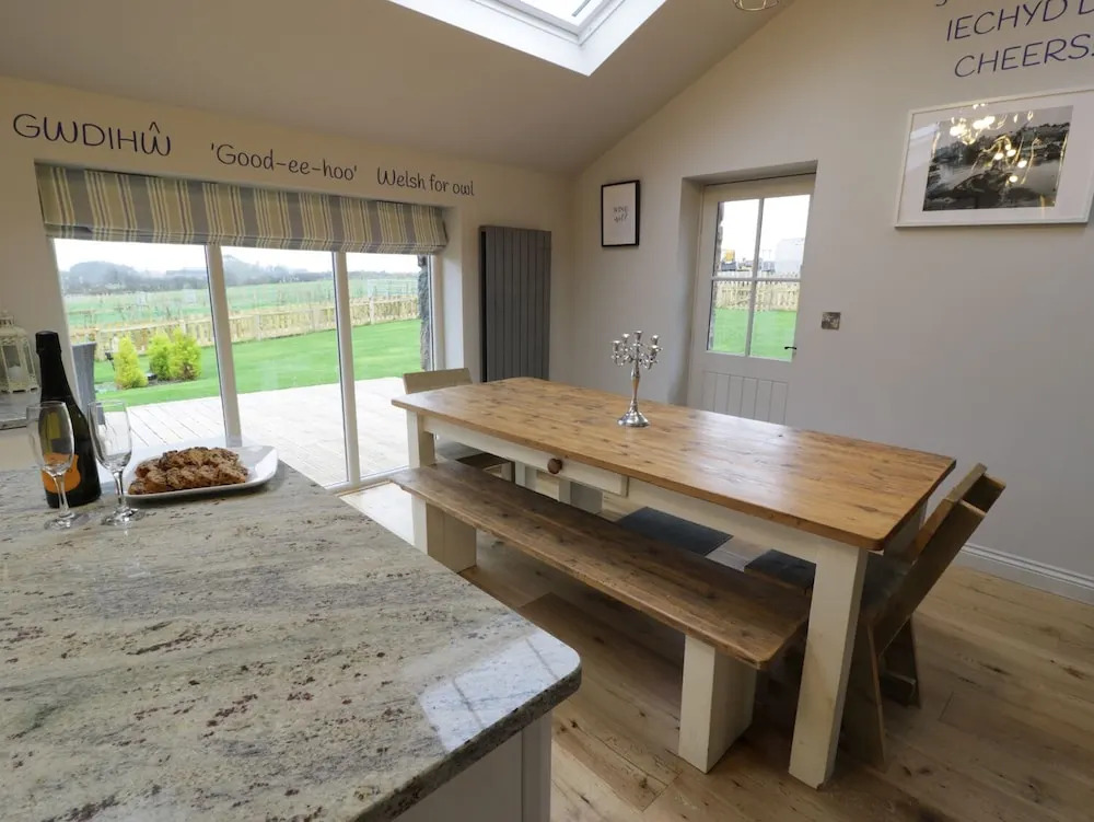 Horseshoe Cottage
