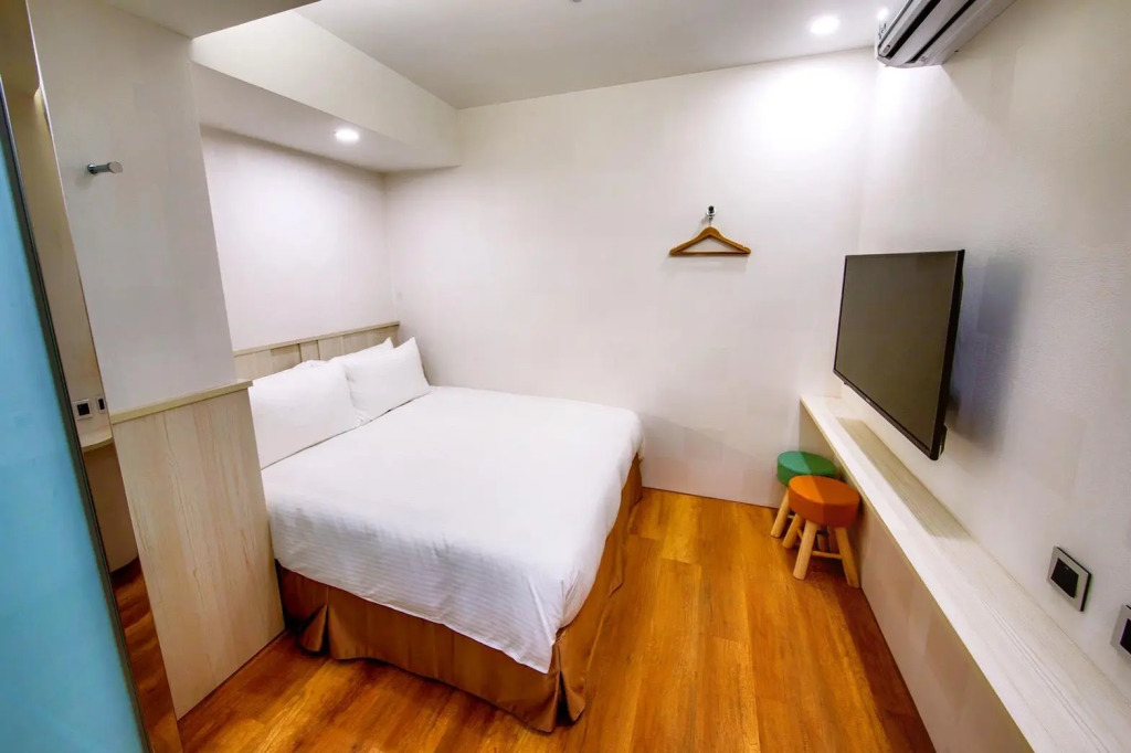Apause Inn