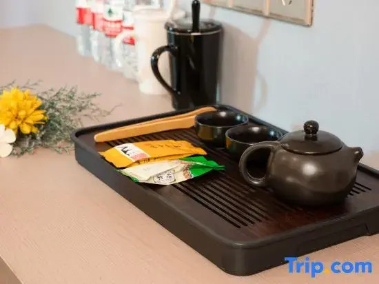 Merrill premium Hotel (Ganzhou Jiangnan Songcheng Bubu High tech World Store)