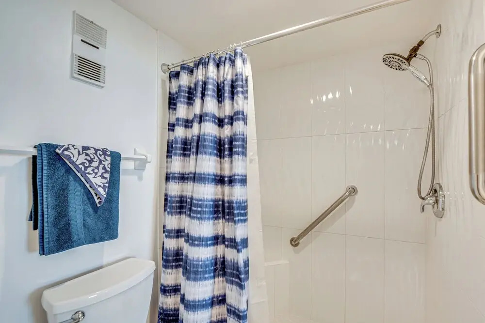 Balcony & Resort Amenities: Gulf Coast Escape!