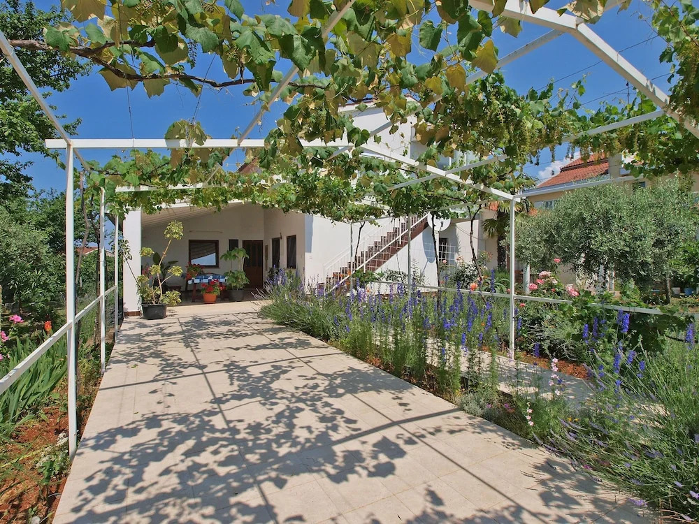 Apartment 924