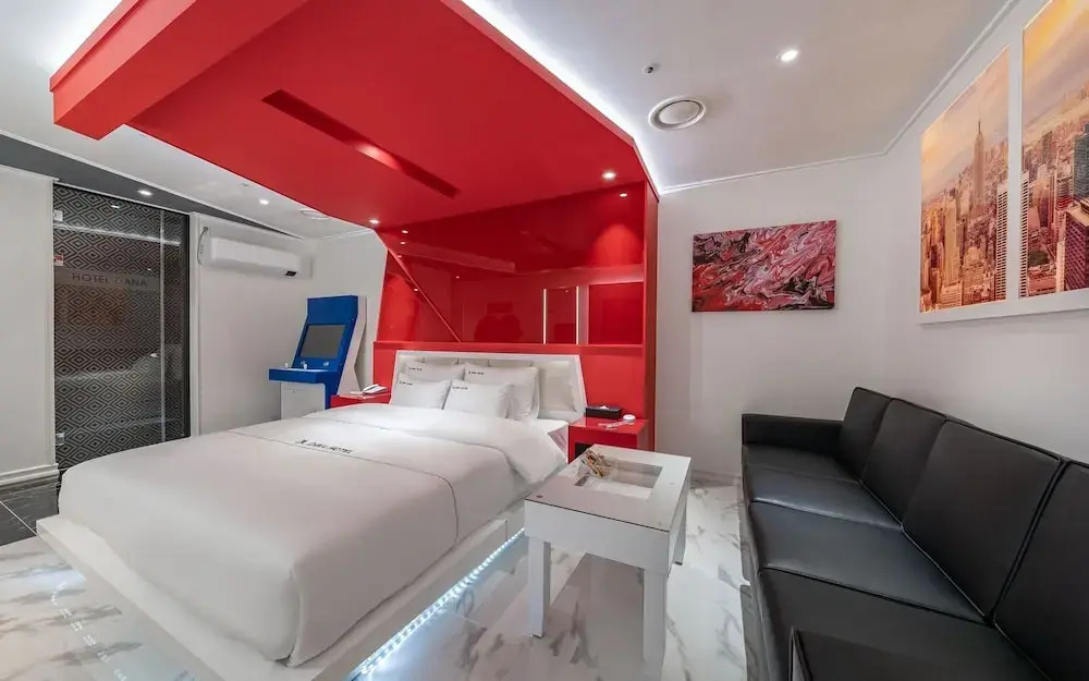 Jongno Dana Hotel
