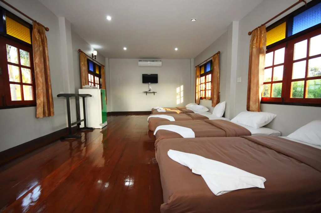 Rai Lam Poo Farm and Camping Resort
