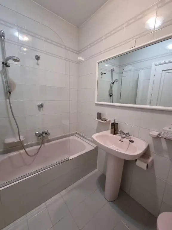 Piso de 3 habitaciones a 3 minutos de la playa.