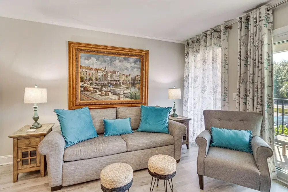 HHI Beach Cozy Condo Pool, Gym and Tennis