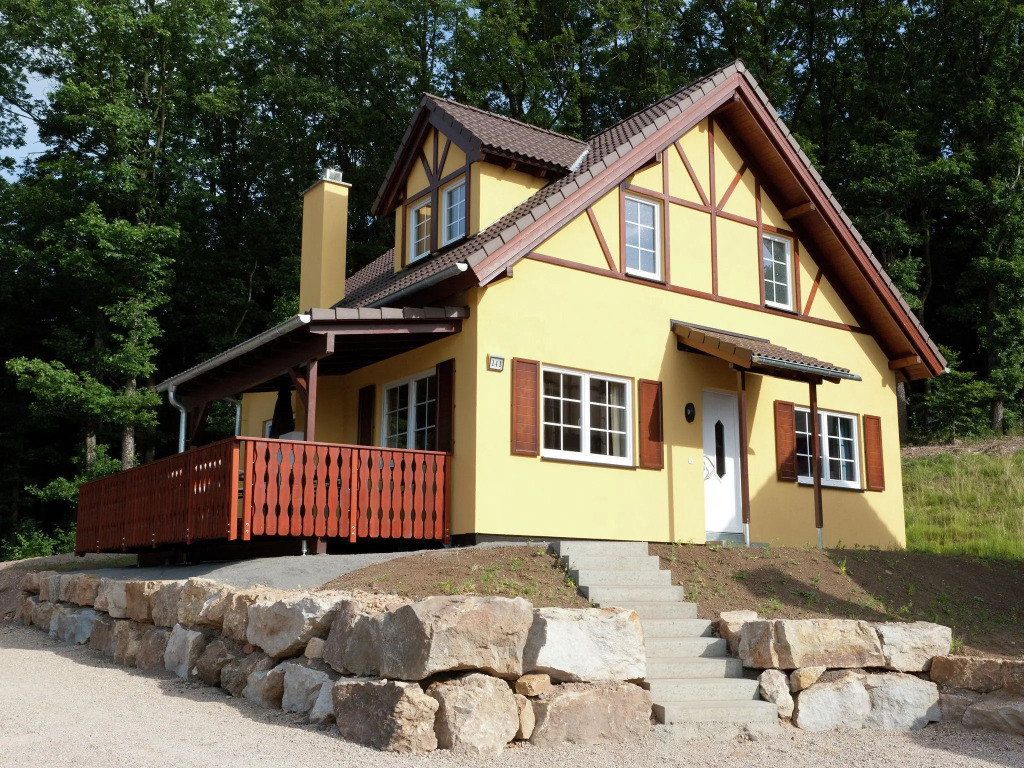 Villa With Bubble Bath, Solarium and Fireplace