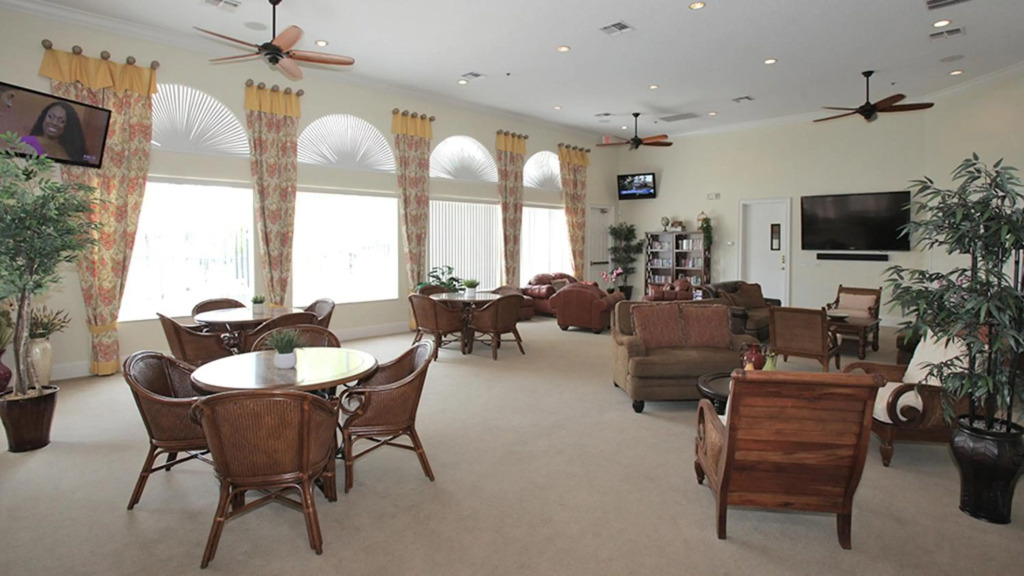 Large 6BR Themed Family Villa Near Disney world