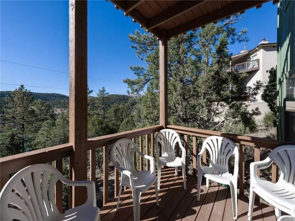 Sierra Lake Vista