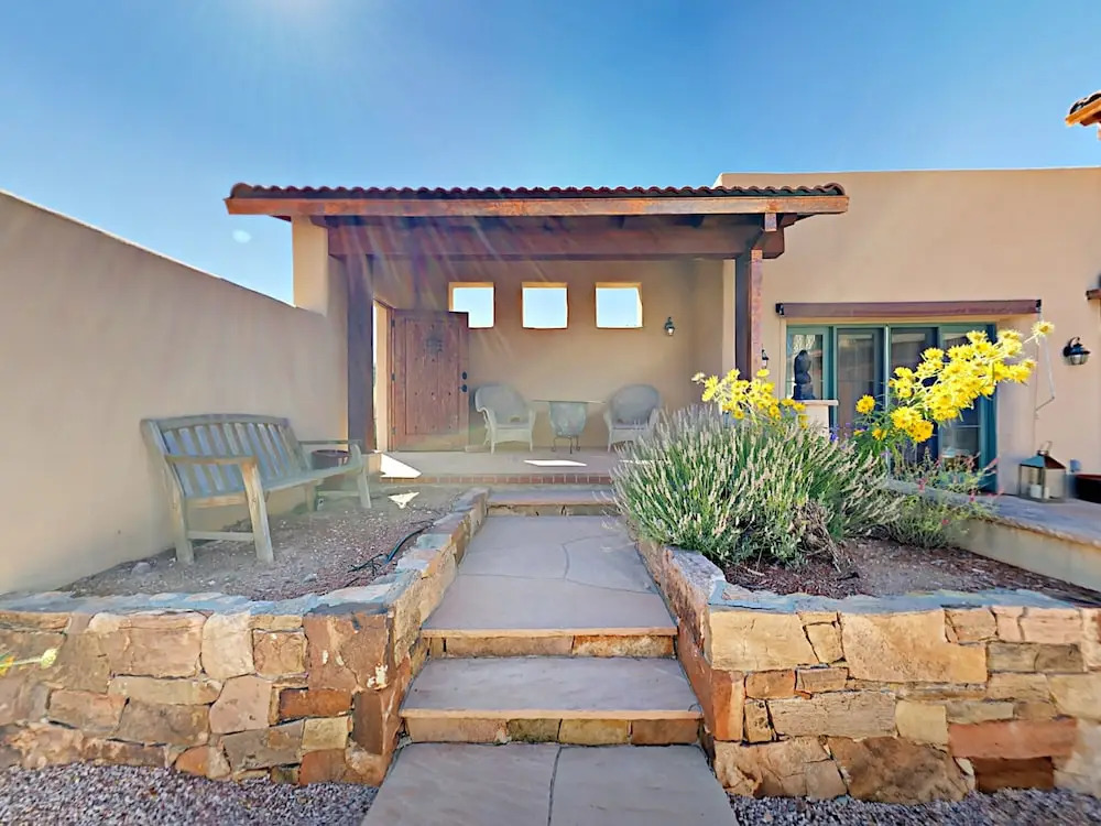 Custom-designed European-style Home 2 Bedrooms 1 Bathroom Home