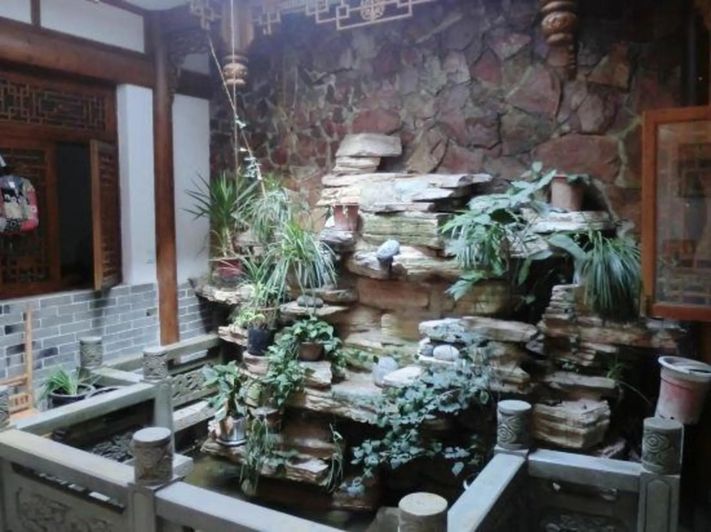 Dongshan Courtyard Inn