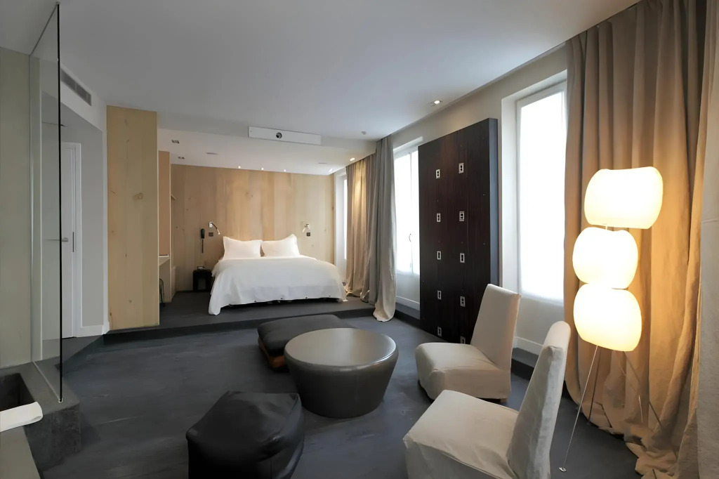 Hidden Hotel