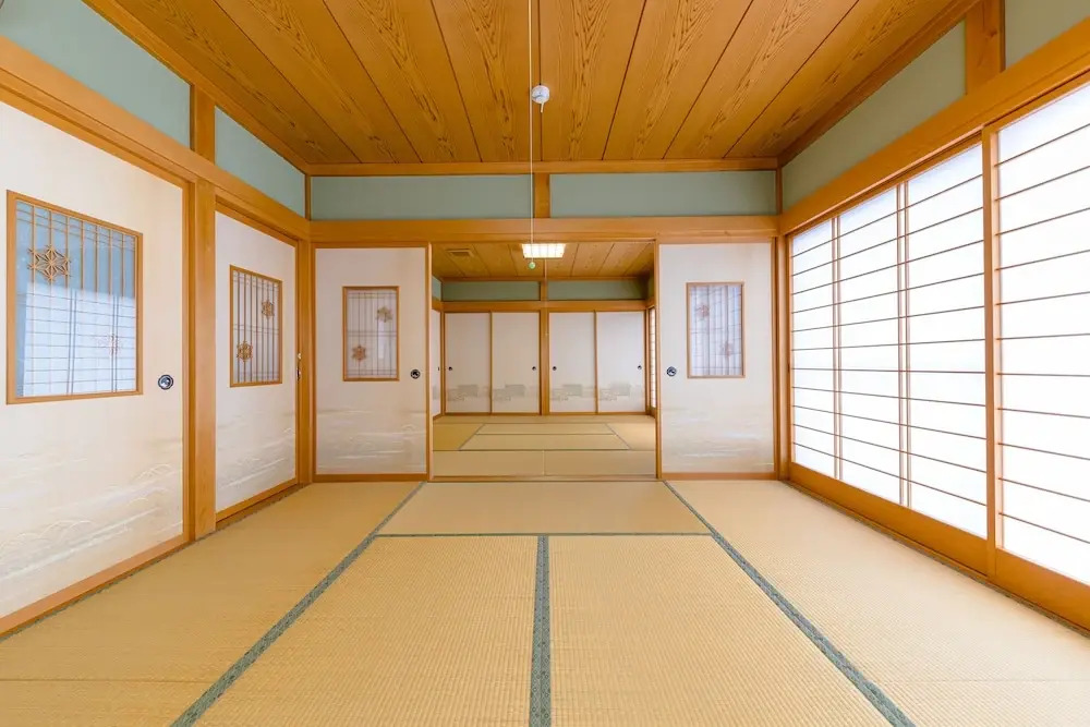 130平米 和モダン邸宅 非日常を愉しむ 最大20名宿泊可 iine