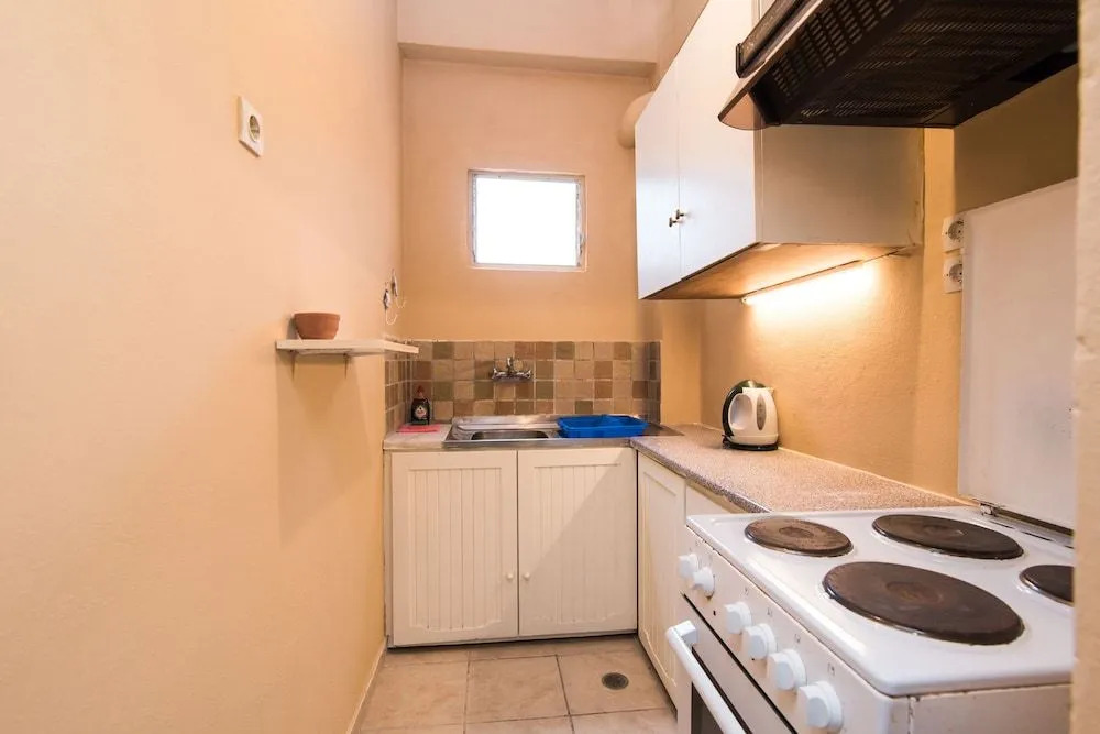 Southgate Apartments by MPS